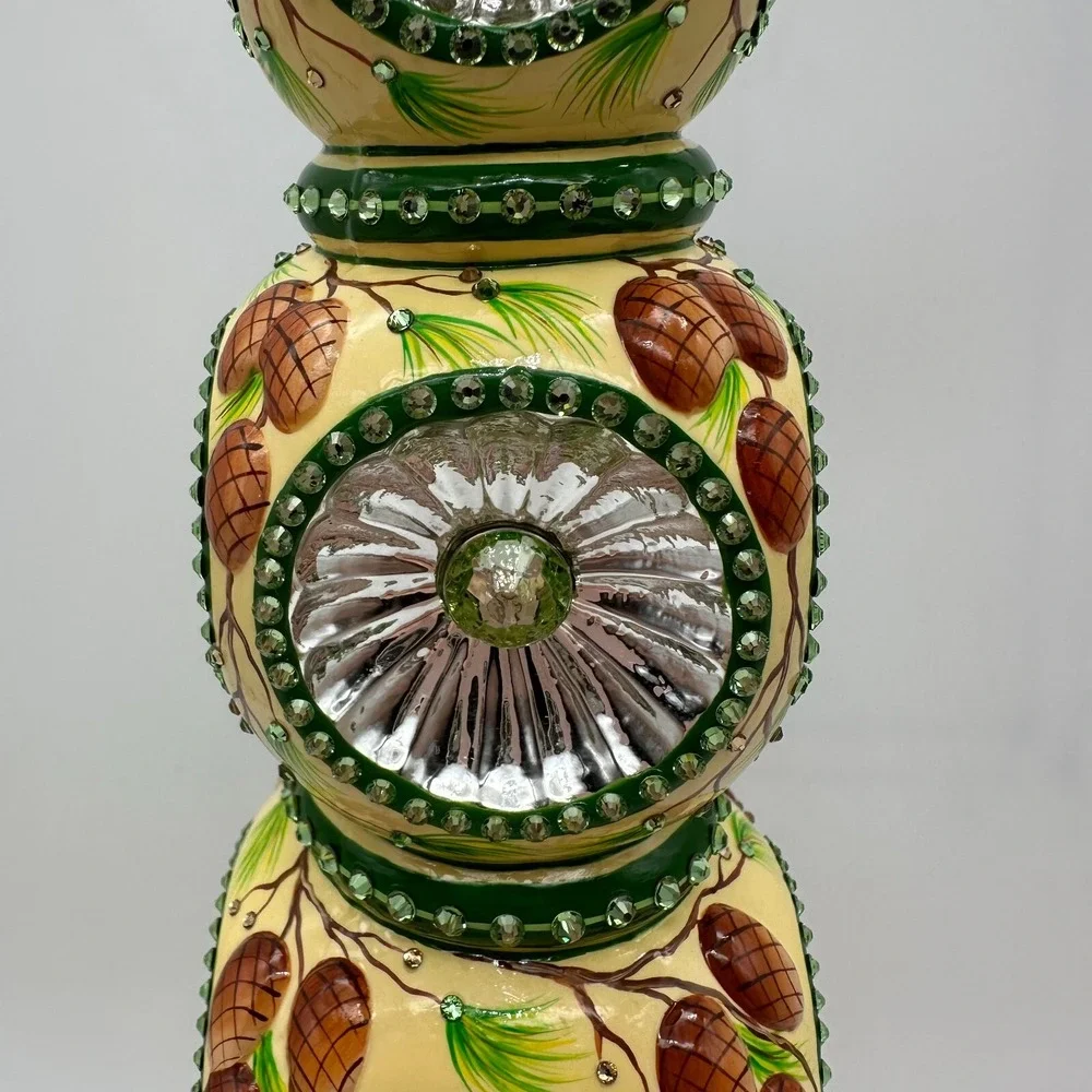 Patricia Breen all ornaments